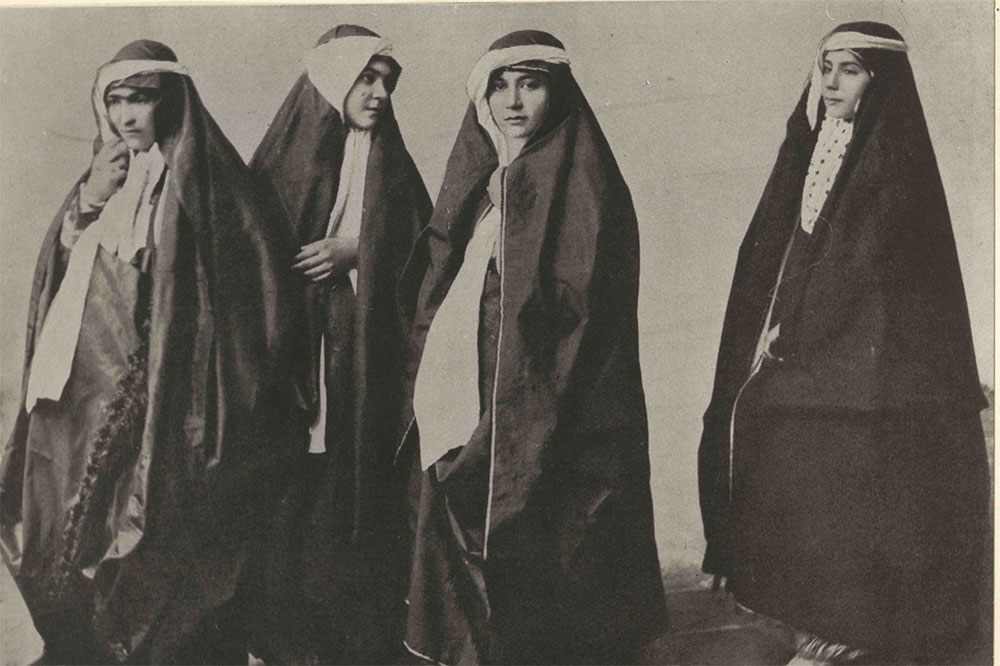 پوشش-زنان-قاجاری