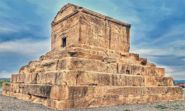 موسس سلسله هخامنشیان